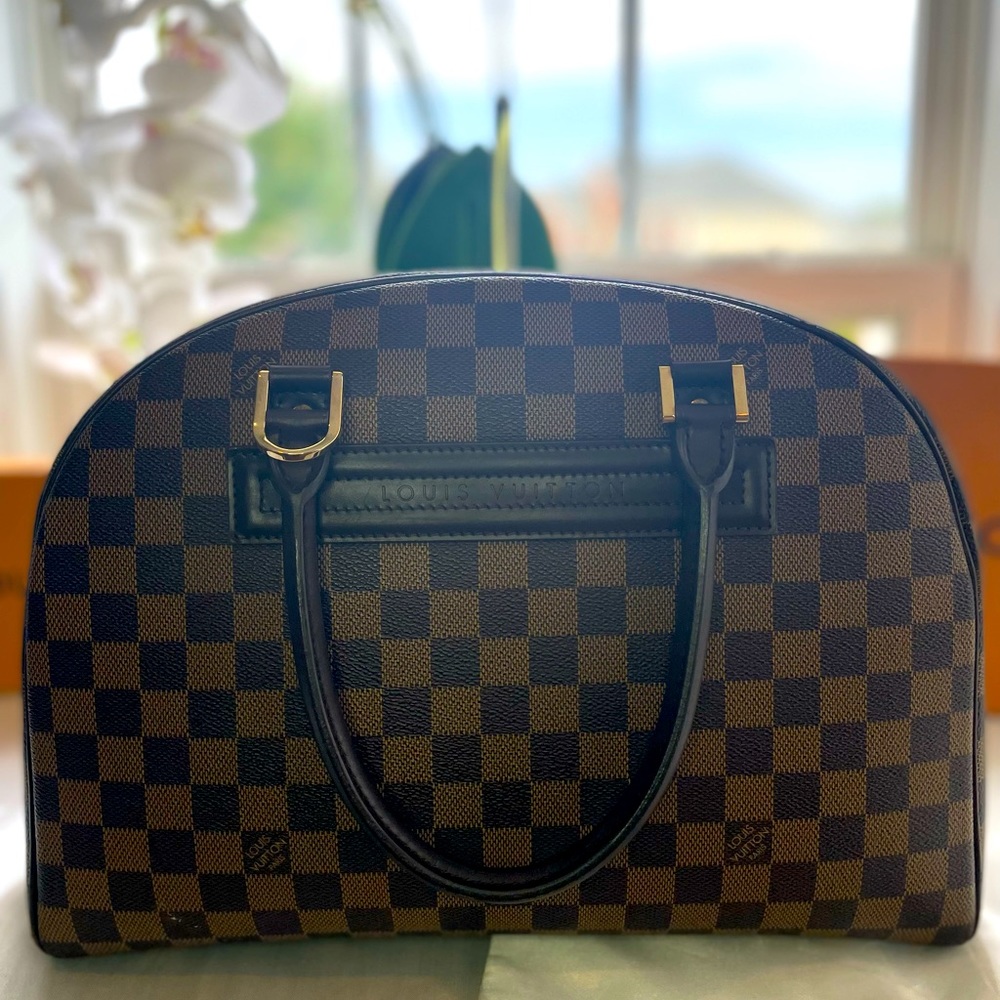 Louis Vuitton Damier Ebene Nolita